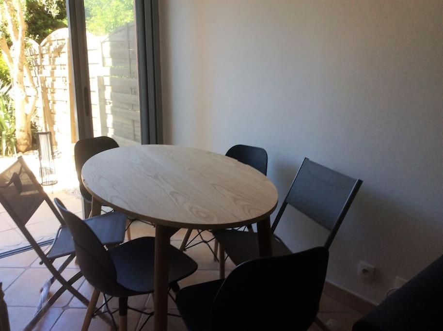 Cap Agde Studio-Cabine Jardin Clos, Port Et Plage Luaran gambar